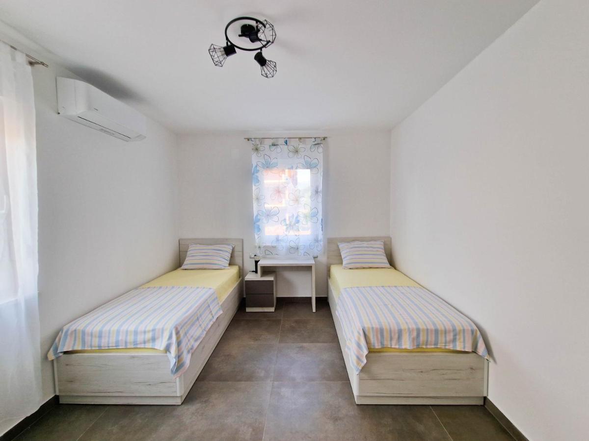 Villa Poseidon Novalja Zewnętrze zdjęcie